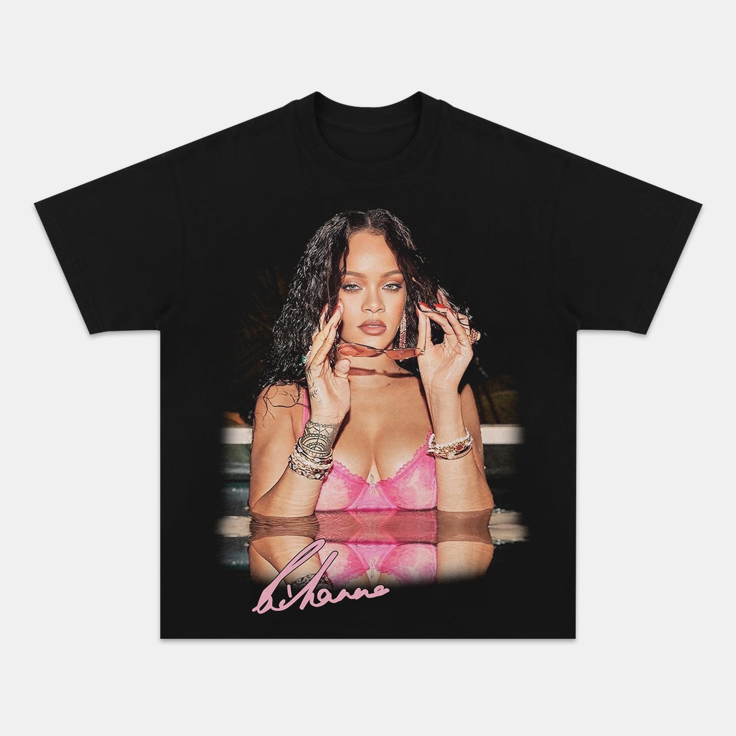 RIHANNA WATER TEE V4
