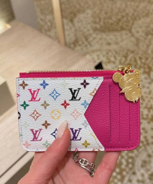 L--Inspired Card Holder Wallet: Chic & Functional!