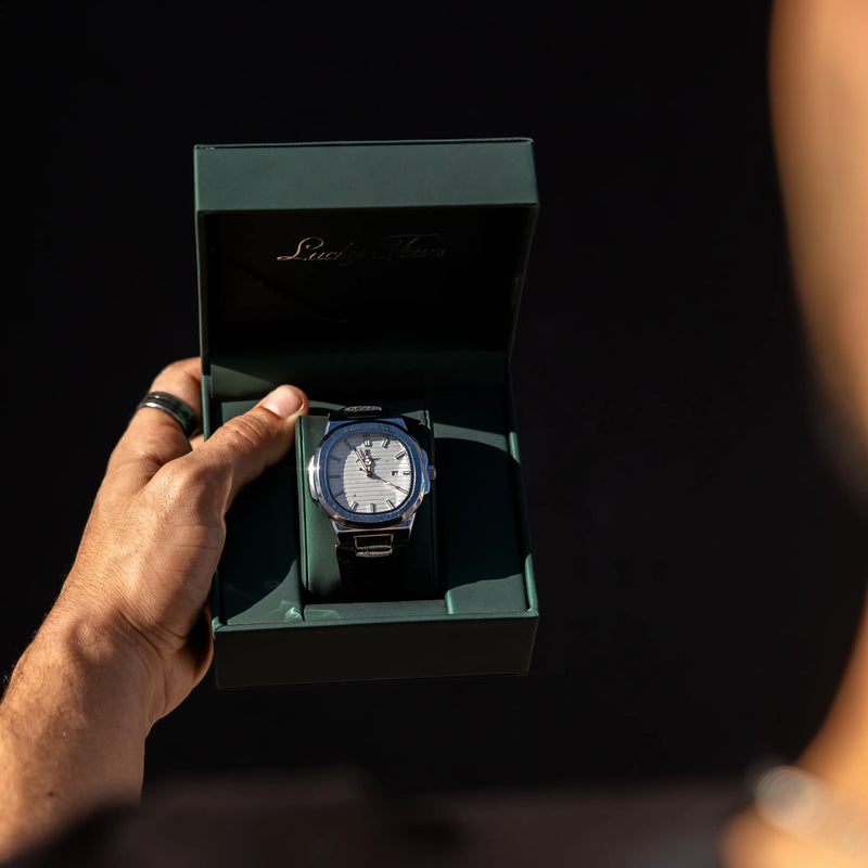 Luxury Mechanical Watch® Atlas