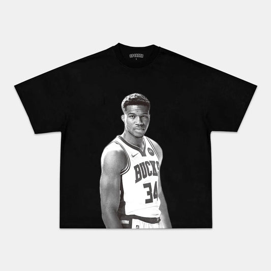 Giannis antetokounmpo tee