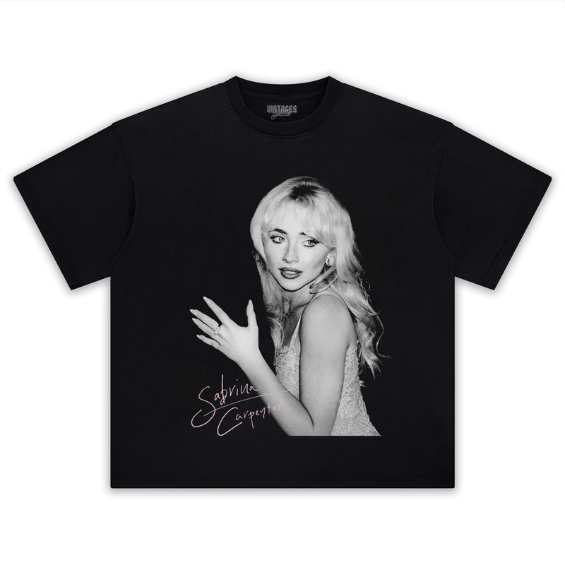 SABRINA CARPENTER & MAN’S BEST FRIEND TEE