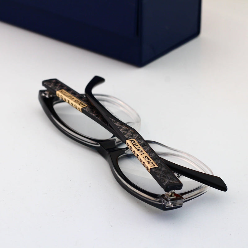 Vintage brýle s reliéfním rámem